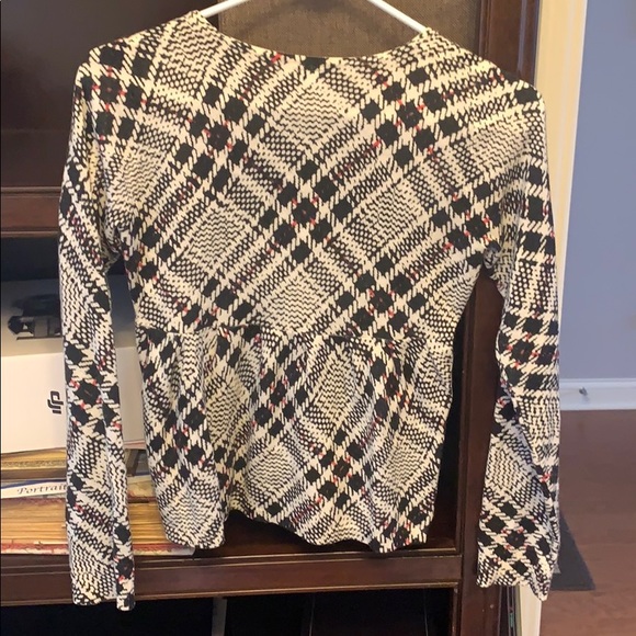 Delias sweater. Black and white with a dark pink - Picture 5 of 5